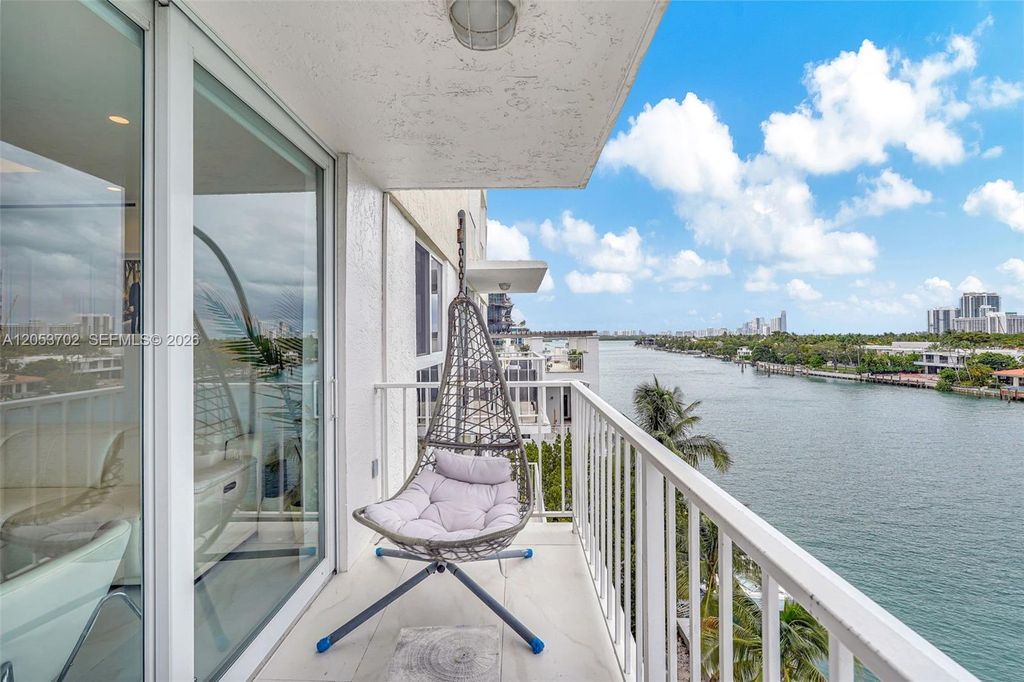 9721 E Bay Harbor Drive 6D, Bay Harbor Islands, FL 33154