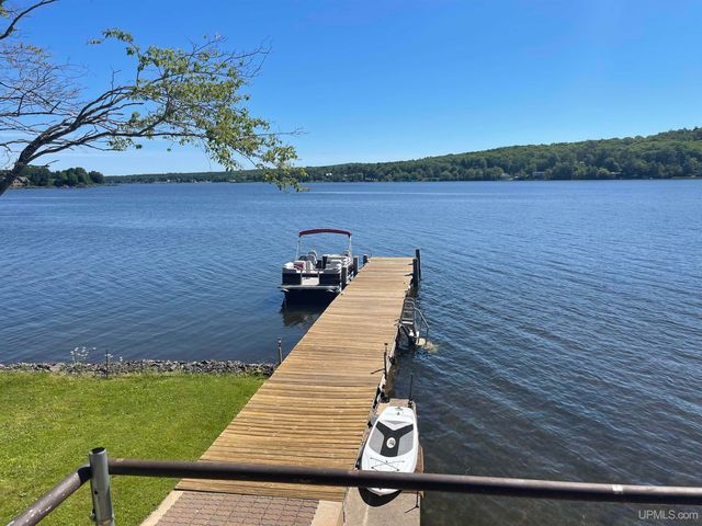 52170 Canal Road, Houghton, MI 49931