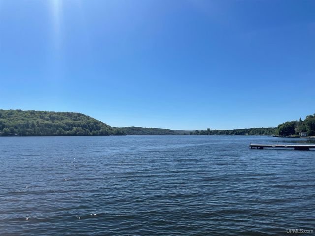 52170 Canal Road, Houghton, MI 49931