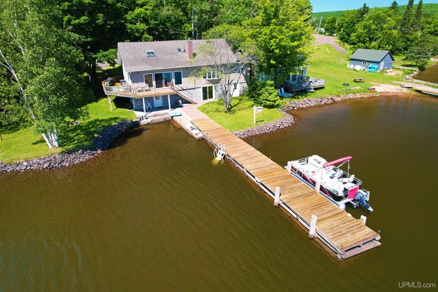 52170 Canal Road, Houghton, MI 49931