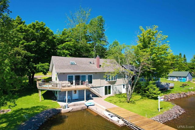 52170 Canal Road, Houghton, MI 49931