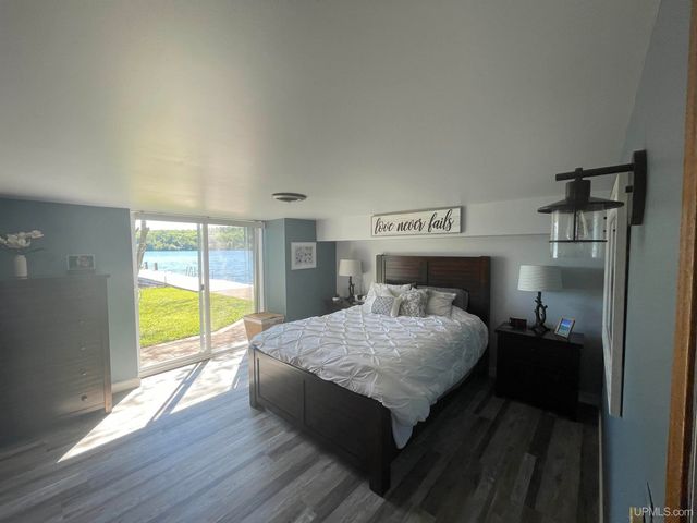 52170 Canal Road, Houghton, MI 49931