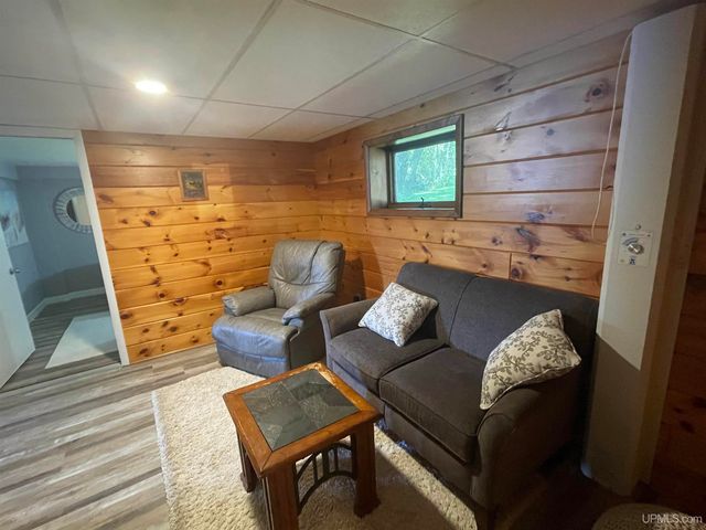 52170 Canal Road, Houghton, MI 49931