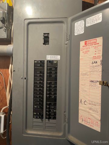 52170 Canal Road, Houghton, MI 49931