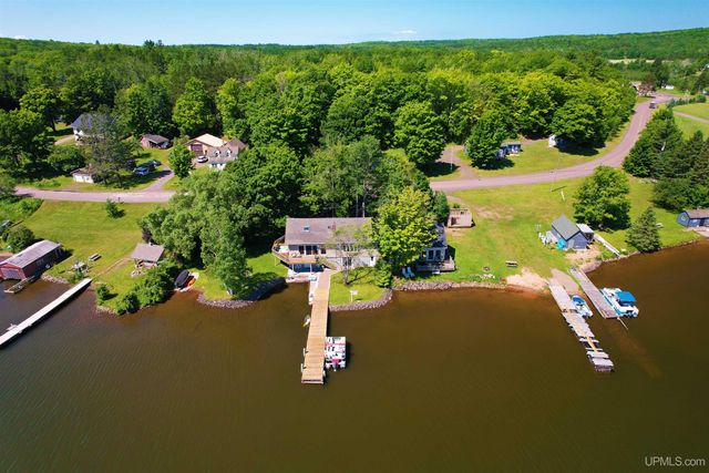 52170 Canal Road, Houghton, MI 49931