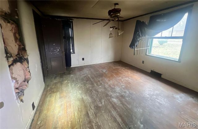 7497 Rowles Avenue, St Louis, MO 63135