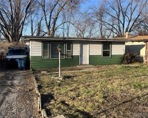 7497 Rowles Avenue, St Louis, MO 63135