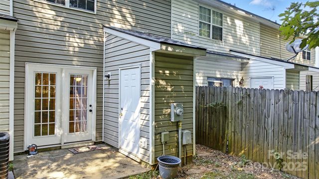 7553 Petrea Lane, Charlotte, NC 28227