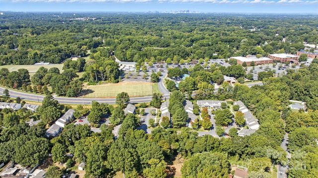 7553 Petrea Lane, Charlotte, NC 28227