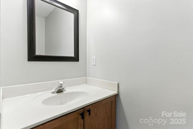 7553 Petrea Lane, Charlotte, NC 28227