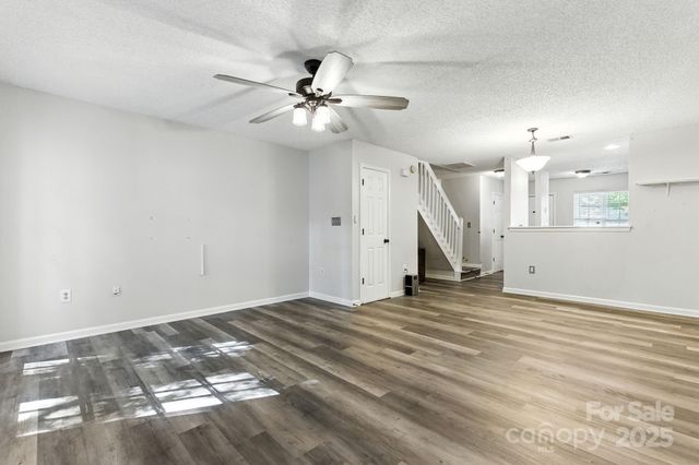 7553 Petrea Lane, Charlotte, NC 28227