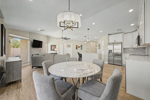 4524 E Shomi Street, Phoenix, AZ 85044