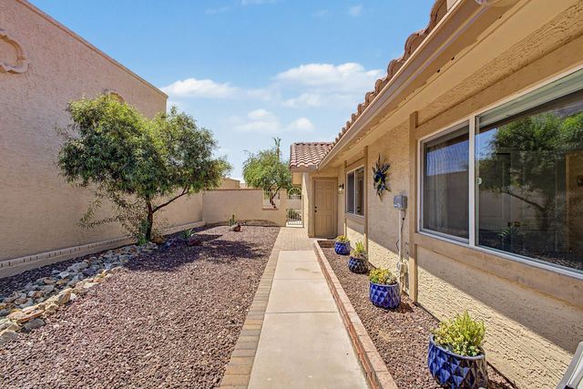 4524 E Shomi Street, Phoenix, AZ 85044