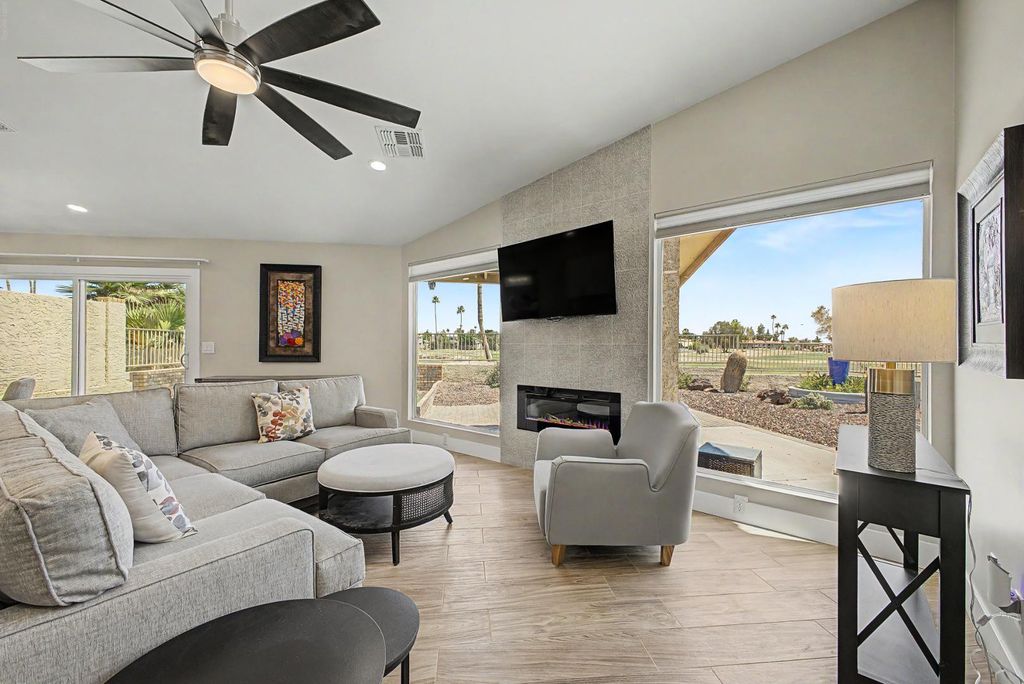 4524 E Shomi Street, Phoenix, AZ 85044