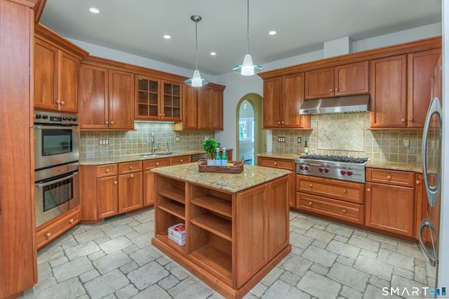 101 Carol Street, Danbury, CT 06810