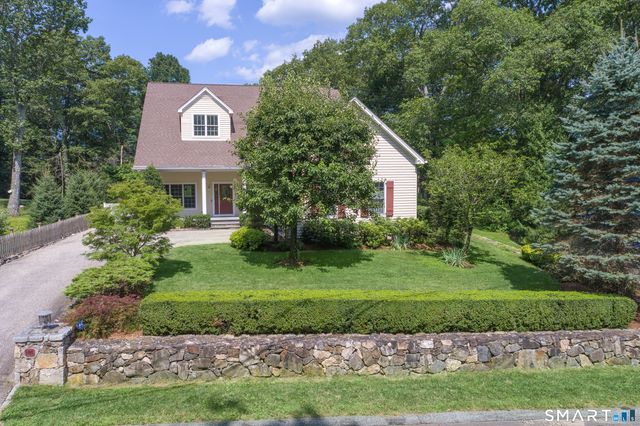 101 Carol Street, Danbury, CT 06810