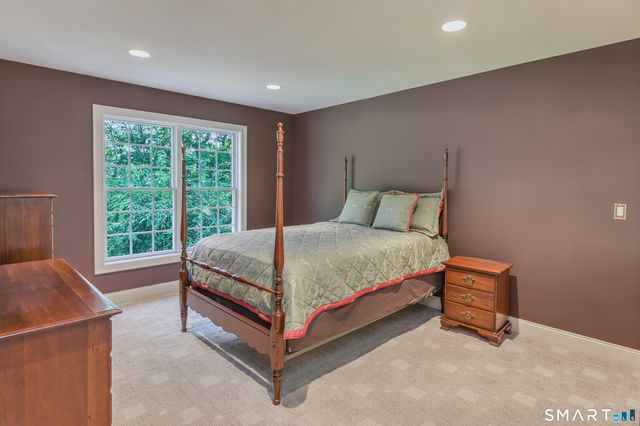101 Carol Street, Danbury, CT 06810