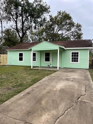 7338 Guadalcanal Road, Houston, TX 77033