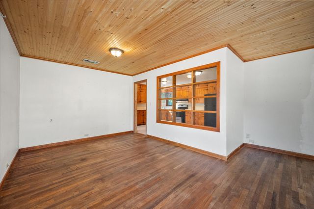 308 N 4th Street, Wortham, TX 76693