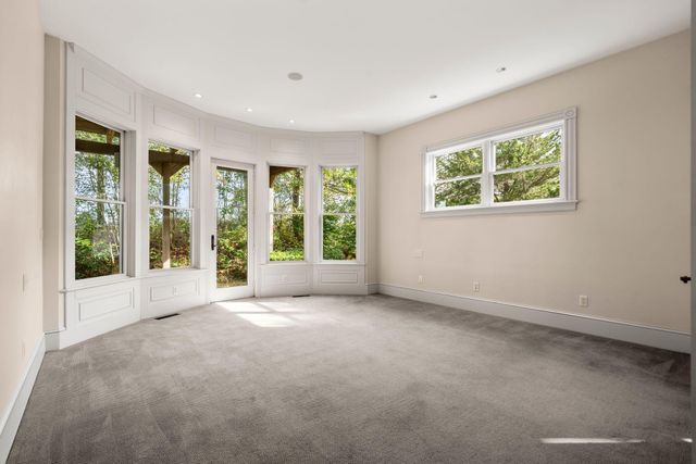 31 Monisa Kay Drive, Plymouth, MA 02360