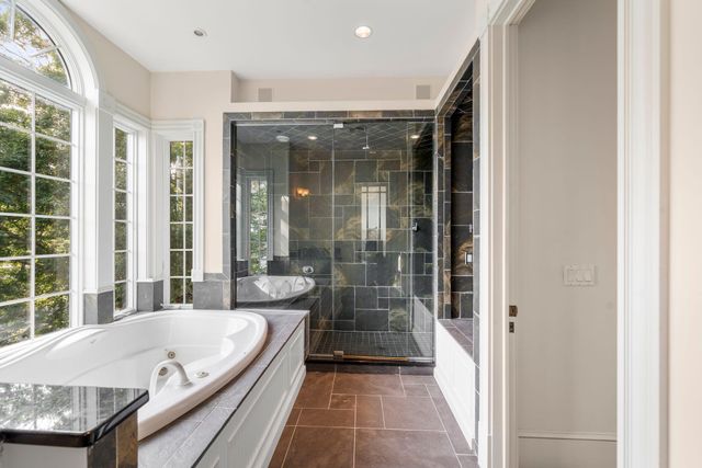 31 Monisa Kay Drive, Plymouth, MA 02360