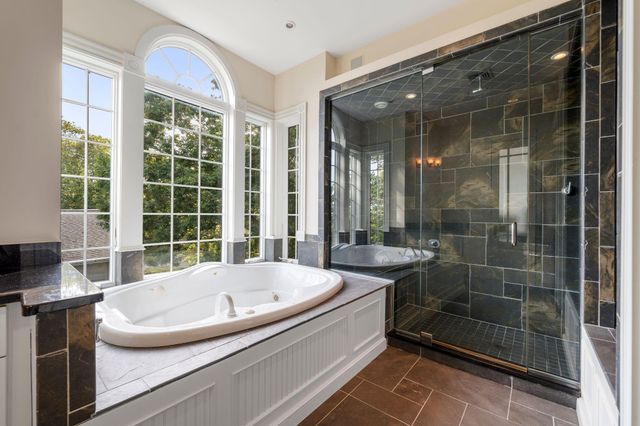 31 Monisa Kay Drive, Plymouth, MA 02360