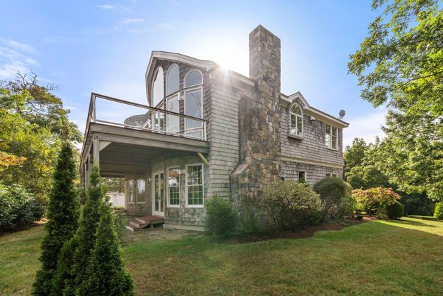 31 Monisa Kay Drive, Plymouth, MA 02360