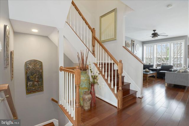 47675 LOWELAND TER, Sterling, VA 20165