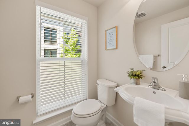 507 SILVER CLIPPER LN, Oxon Hill, MD 20745