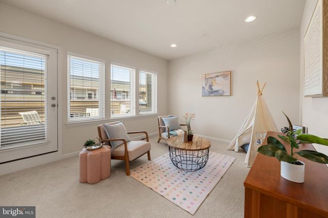 507 SILVER CLIPPER LN, Oxon Hill, MD 20745