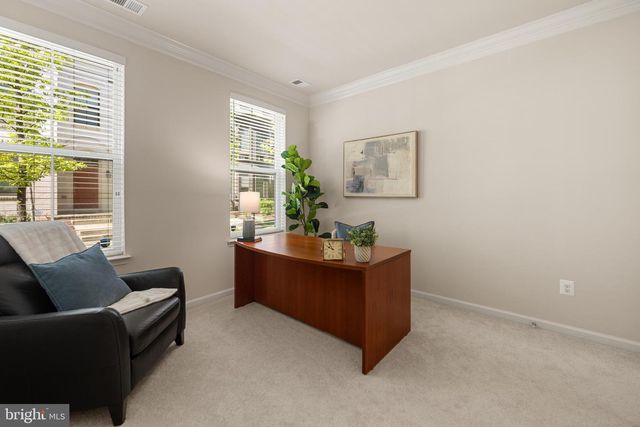 507 SILVER CLIPPER LN, Oxon Hill, MD 20745