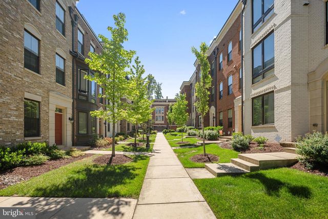 507 SILVER CLIPPER LN, Oxon Hill, MD 20745