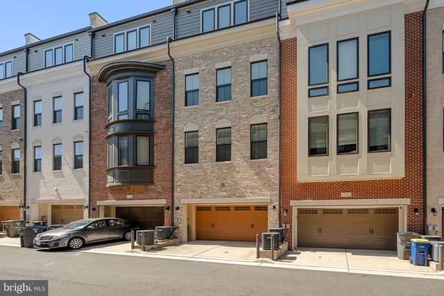 507 SILVER CLIPPER LN, Oxon Hill, MD 20745