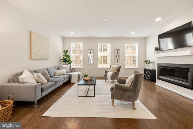 507 SILVER CLIPPER LN, Oxon Hill, MD 20745