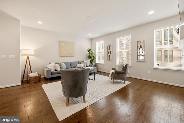 507 SILVER CLIPPER LN, Oxon Hill, MD 20745
