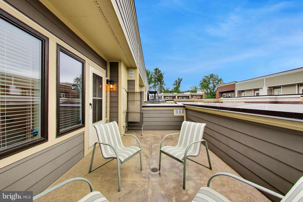 Image 22 of property listing at 507 SILVER CLIPPER LN, Oxon Hill, MD 20745