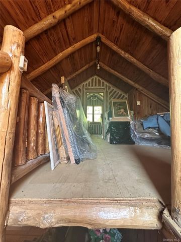 122 Woods Road, Greenwood Lake, NY 10925
