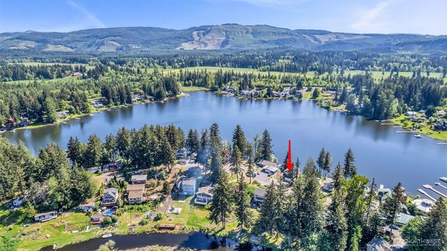 17127 Lakepoint Drive SE, Yelm, WA 98597