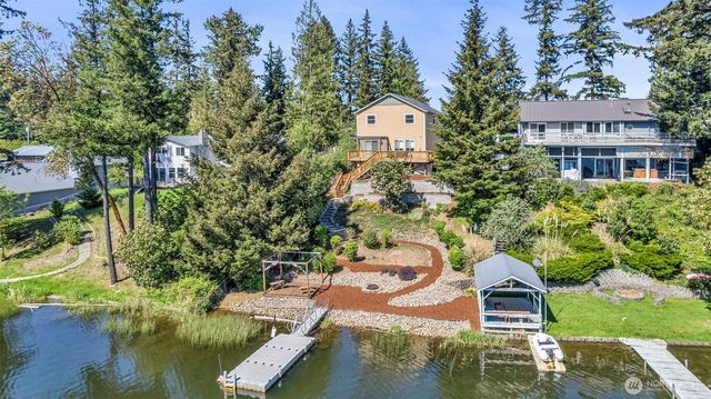 17127 Lakepoint Drive SE, Yelm, WA 98597