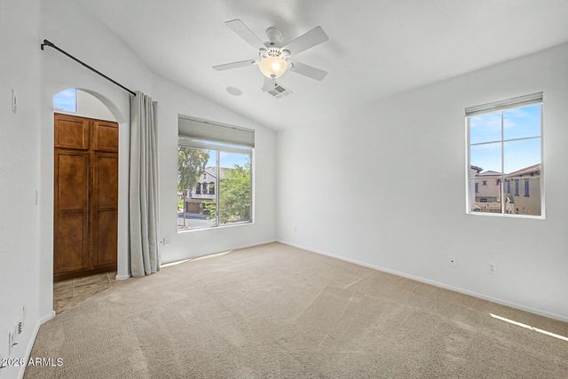2725 E MINE CREEK Road 1044, Phoenix, AZ 85024