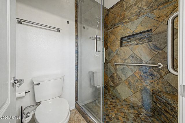 2725 E MINE CREEK Road 1044, Phoenix, AZ 85024