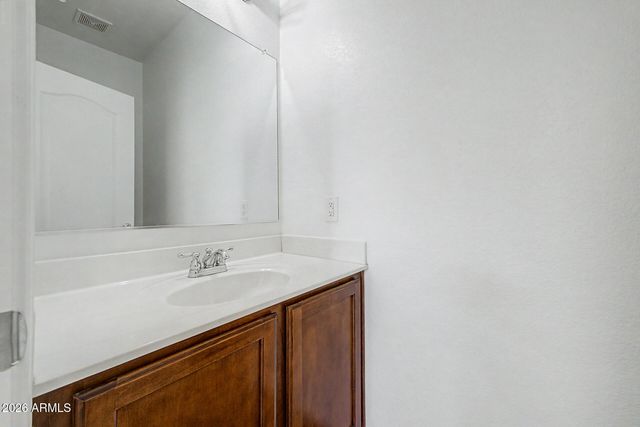 2725 E MINE CREEK Road 1044, Phoenix, AZ 85024