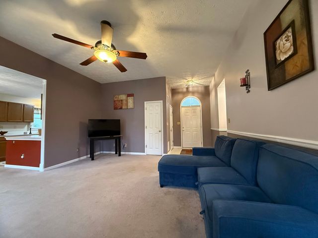 105 Bronte Place, Georgetown, KY 40324