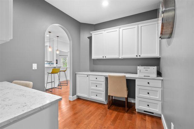 1050 102nd Avenue, Plainwell, MI 49080