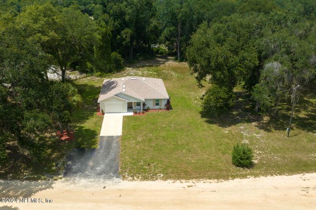 101 KILLIAN Drive, Hawthorne, FL 32640