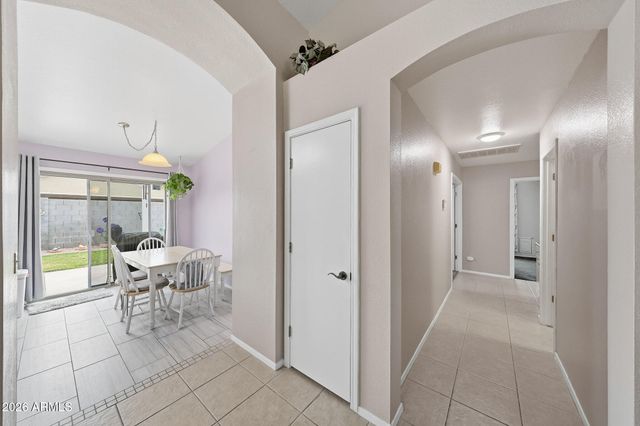 11351 W RUTH Avenue, Peoria, AZ 85345