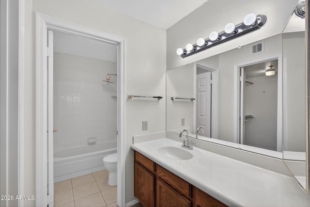 5950 N 78TH Street 207, Scottsdale, AZ 85250