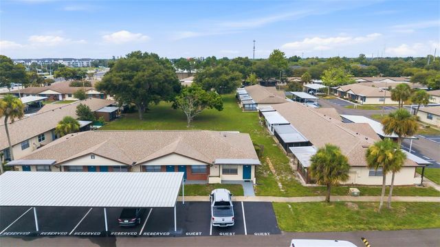 24862 US HIGHWAY 19 N 806, Clearwater, FL 33763
