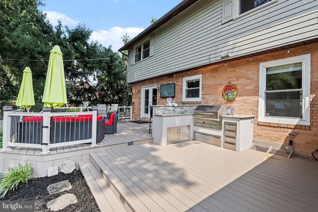 1080 LAMBLEY RD, Landisville, PA 17538