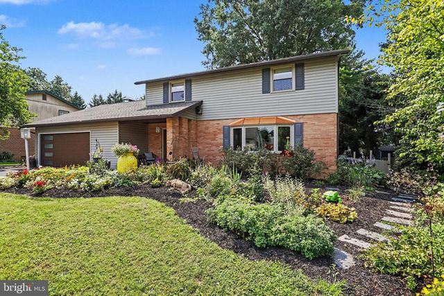 1080 LAMBLEY RD, Landisville, PA 17538